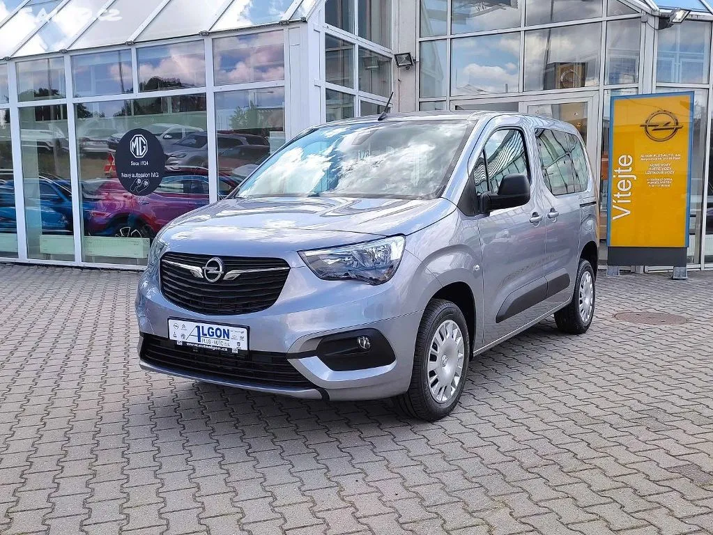 Opel Combo Edition Plus 1,2Turbo 81kW MT6 Image 1