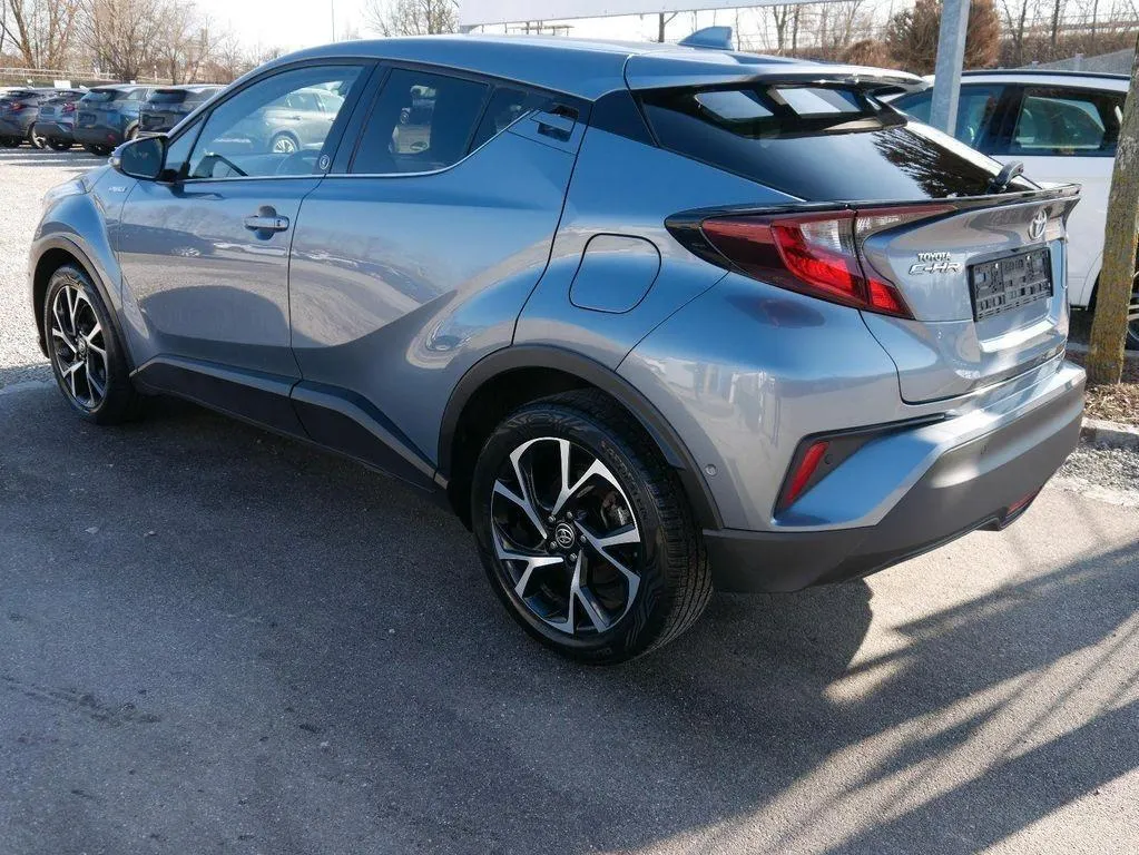 TOYOTA C-HR 1.8 Hybrid E-CVT Lounge Image 5