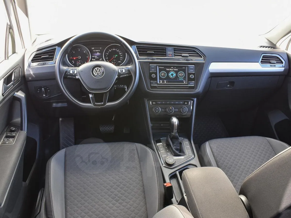 Volkswagen Tiguan Image 1